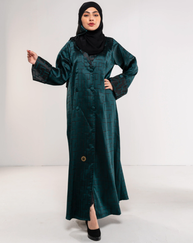 عبايه تفته كلاسيك زيتي زرار بقبه مميزه